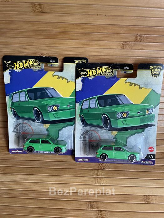 Машинка Hot Wheels Premium Pop Culture Volkswagen Brasilia FPY86