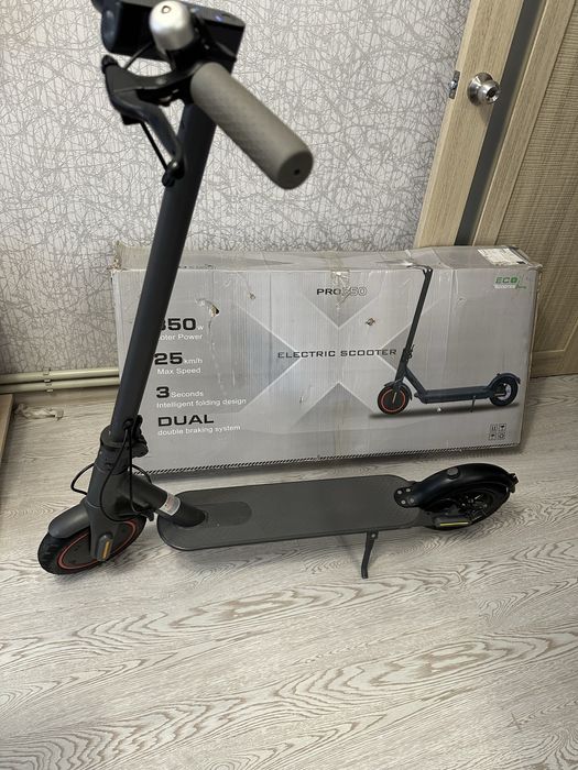 Електросамокат PRO 350