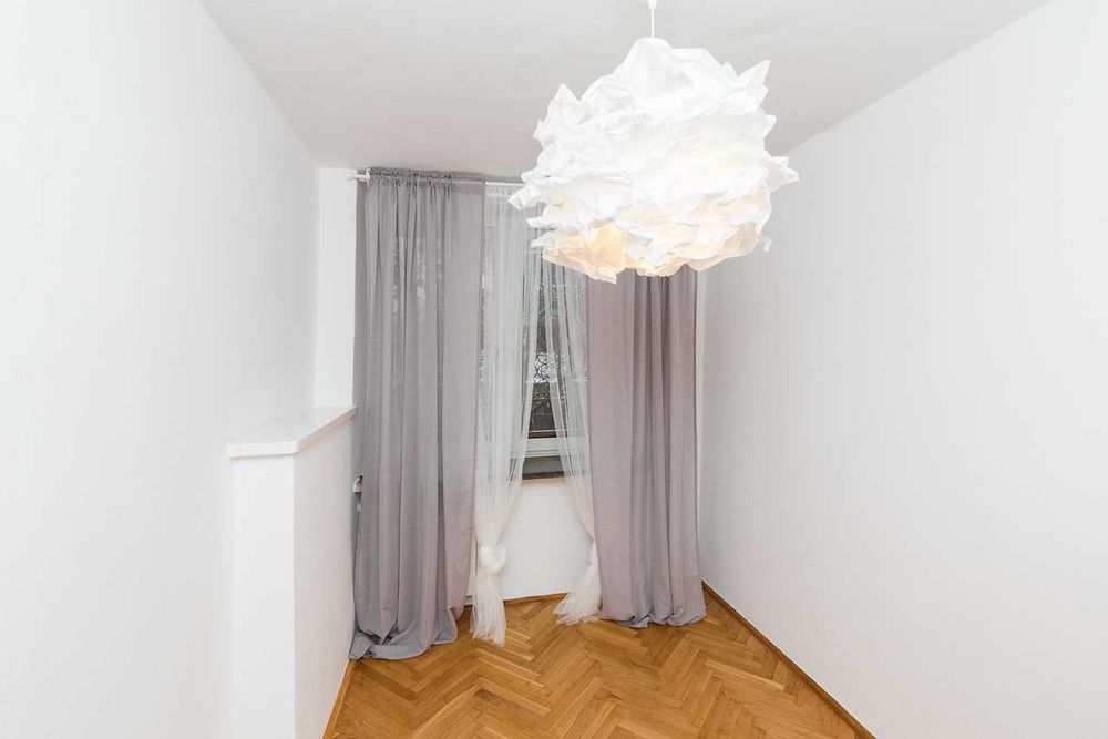 Warszawa Śródmieście ul. Platynowa 4 35m2 2 pokoje