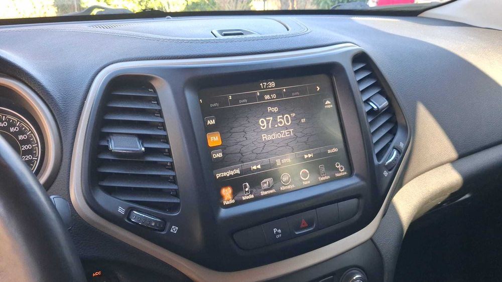 JEEP CHEROKE 4X4 2,0 D 2015R