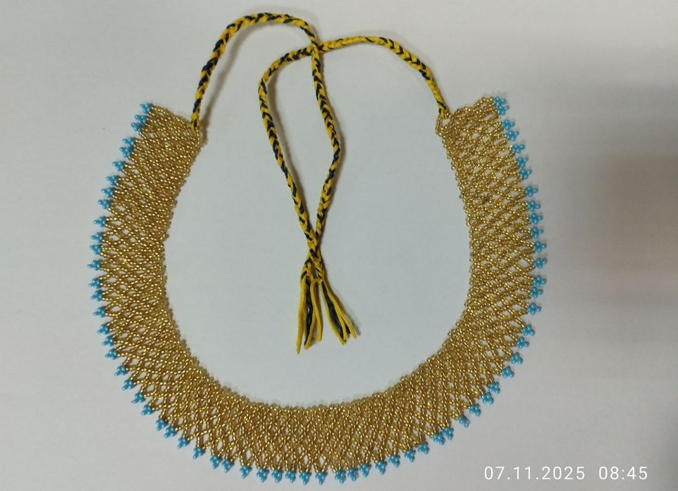 Прикраси з бісеру