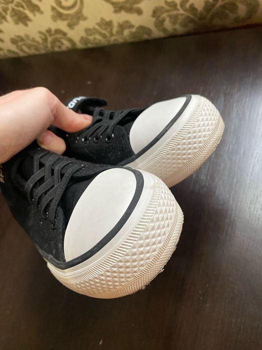 Нові кеди на липучці sprandi 33 розмір