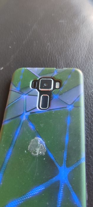 Telemóvel ASUS ZenFone 3