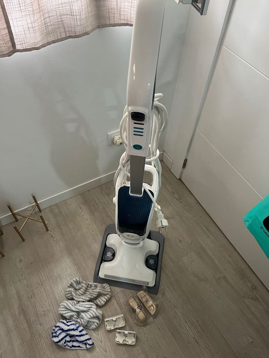 Aspirador Rowenta Clean & Steam