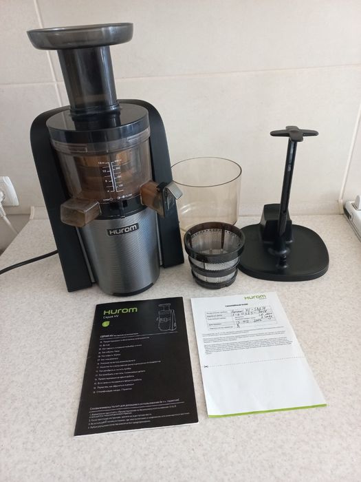 Соковыжималка шнековая