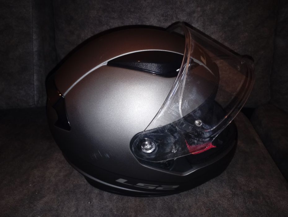 Capacete LS2 com pouco uso