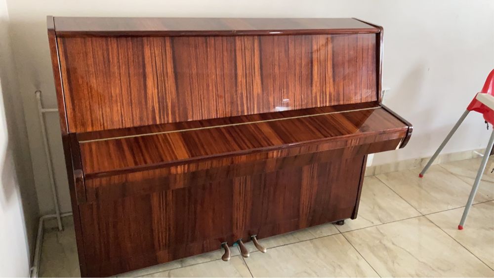 Sprzedam Pianino Accord