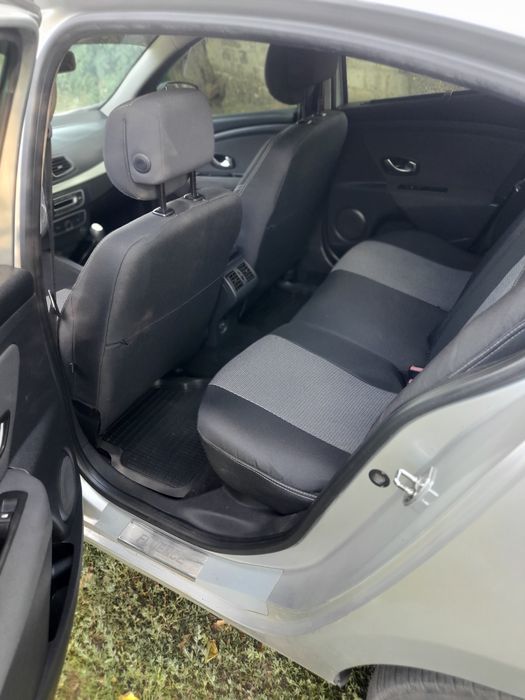 Авто Renault Fluence K9K