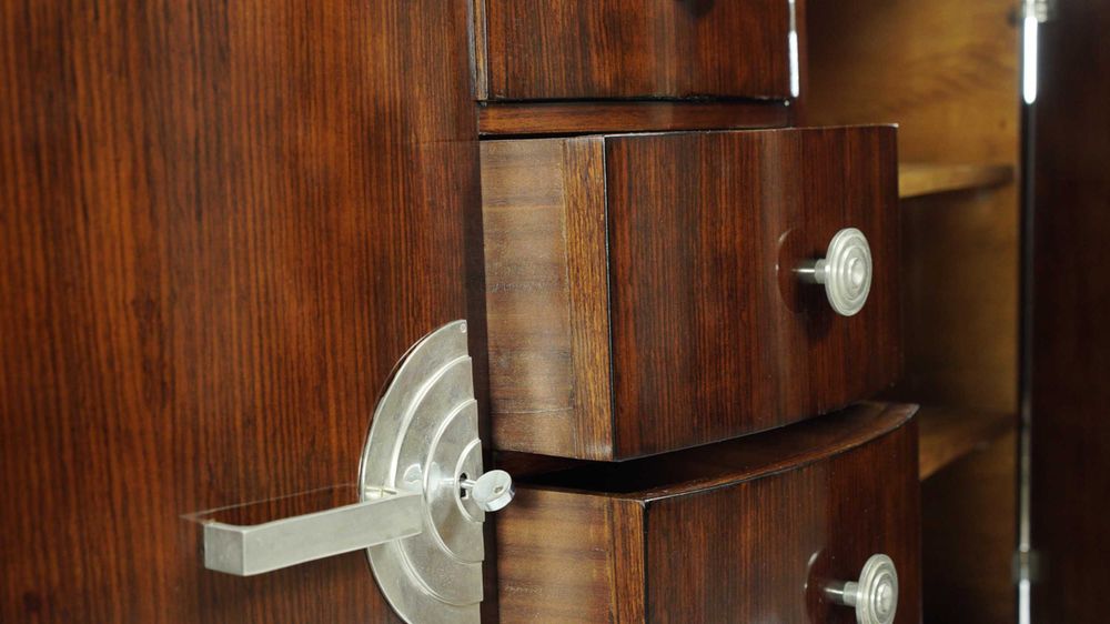 Aparador Art Deco Pau Santo | Século XX | Madeira Nobre Latão Cromado