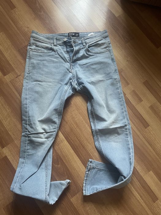 Джинси дві пари  130грн