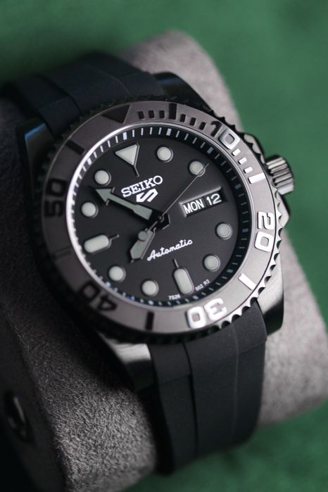 Zegarek Seiko Mod SKX Sports 5 PVD Custom Mod All Black