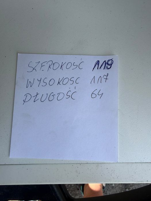 Szafki do  busa zabudowa