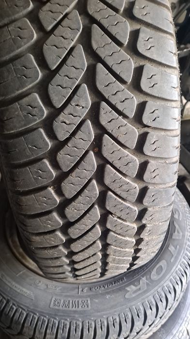 Opony zimowe R 14 185/65 Dębica