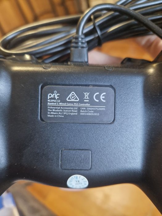 2 PS3/PC USB Game Controllers64172208846465124