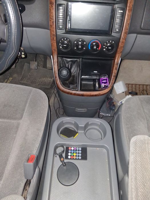 Vendo ou Troco - kia Carnival