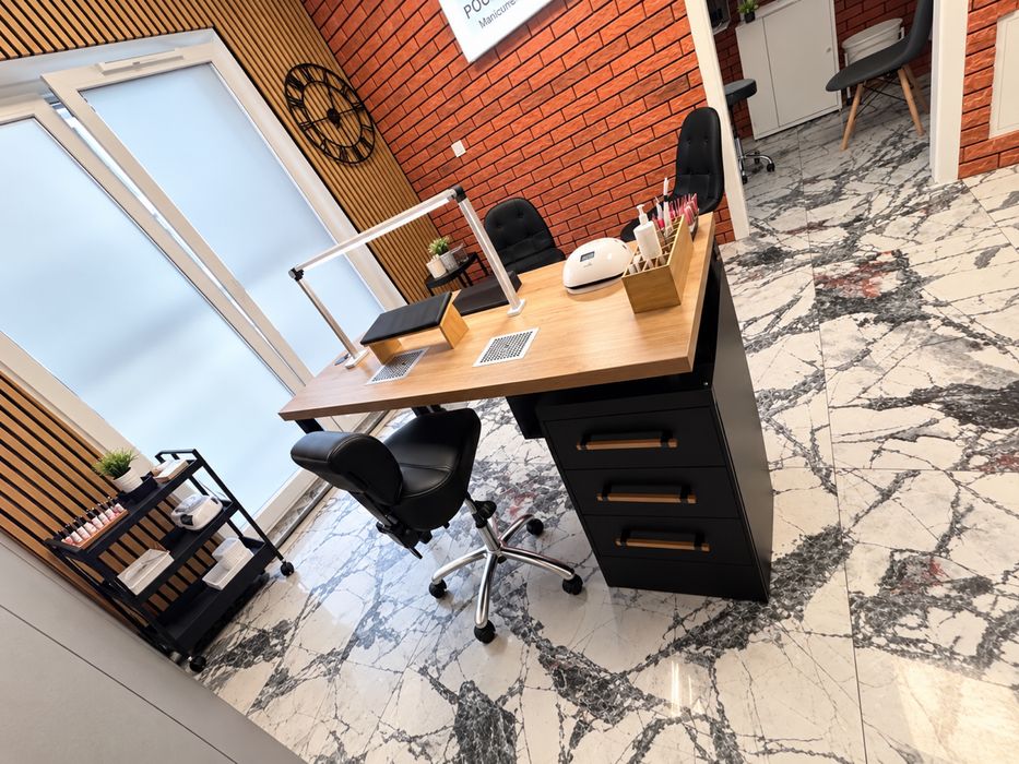 Podnajem stanowiska do manicure