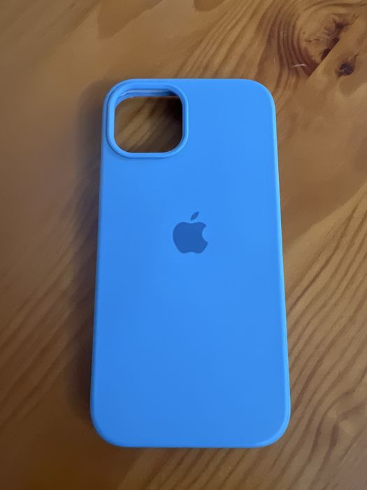 Capa original Apple em silicone – NOVA, nunca usada.