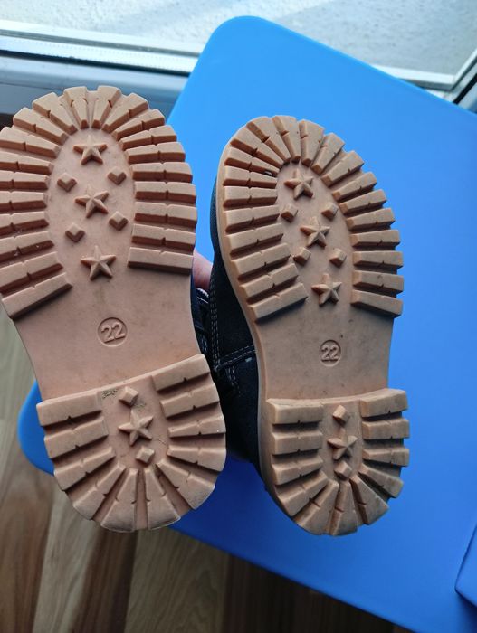 Buty trzewiki rozmiar 22