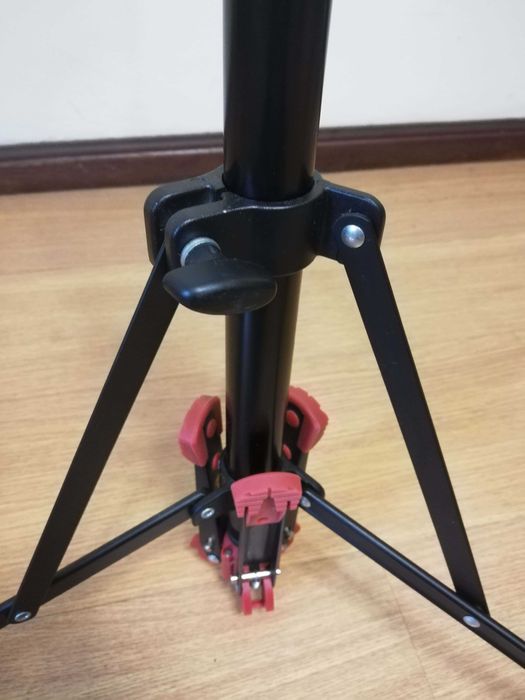 LumoPro Lighting Tripod/Monopod64729611995137123