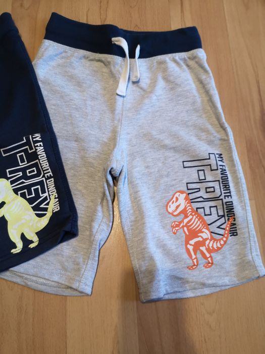 Krótkie spodenki 2szt. rozm. 128