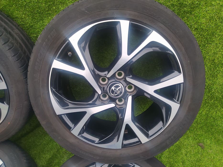 Felgi koła Toyota C-HR 225/50 R18 Lato