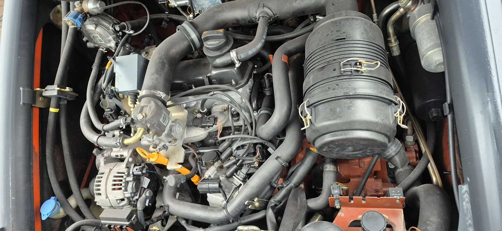 Wózek Widłowy Linde H25T - Gaz - Triplex 4.70 m - wolny skok -  4 sekcje - Stan BDB