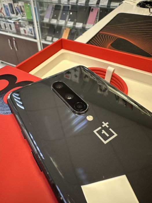 Idealny OnePlus 8 5G 128GB Black sklep Centrum Gsm