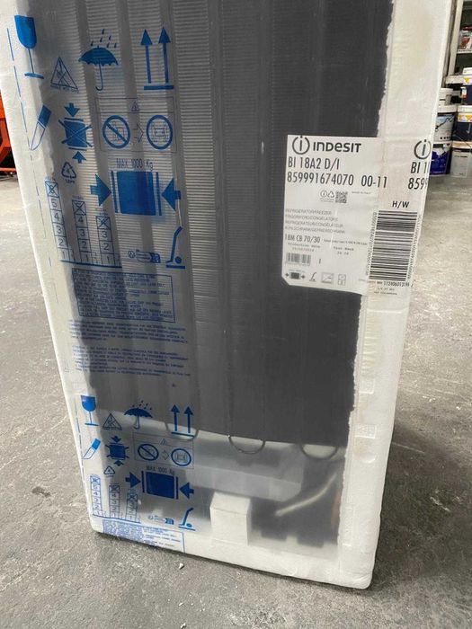 COM FATURA E GARANTIA - Combinado Indesit BI 18A2 D/I