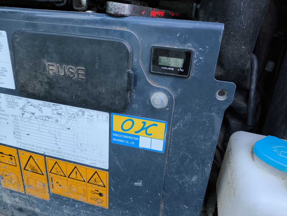 Mini giratória kobelco 3t