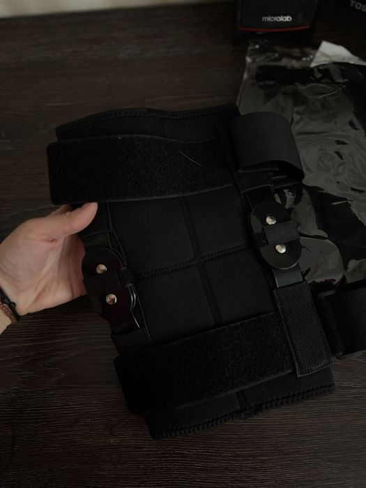 Наколінники із шарнірами розмір L