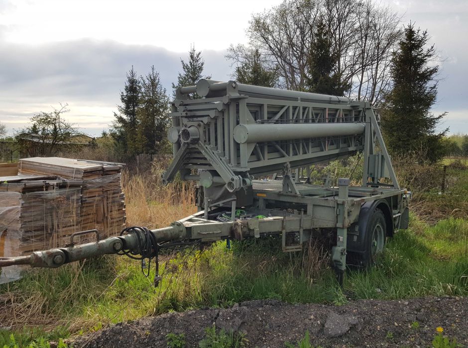 Przestawna wieża, maszt mobilny, telefonia komórkowa - 25m