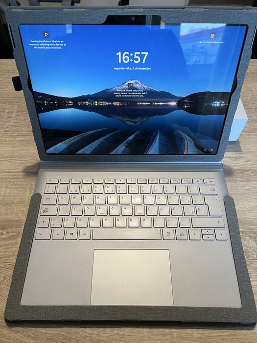 Novo Portátil Microsoft Surface Book 3 13.5 Touch i7 256Gb Windows 11