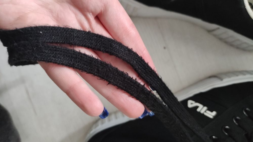 Buty tenisówki Fila czarne damskie 39