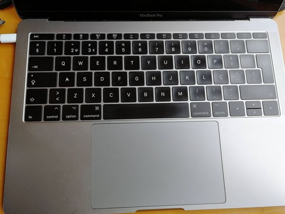 MacBook Pro Apple