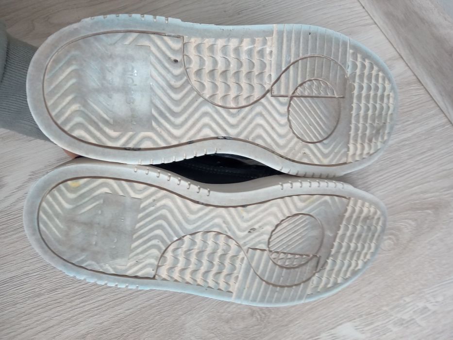 Buty Adidas Supercourt r.37 1/3