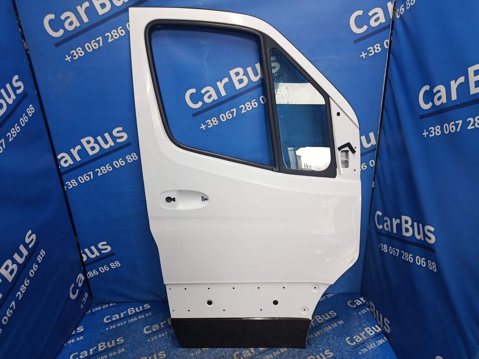 Двері праві Спринтер 907 Дверка Дверь Mercedes Sprinter W907 Двери