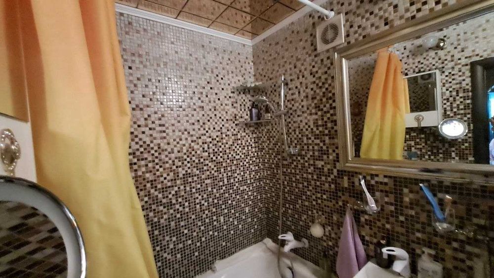 Продам 3 кім кв, просп-Юности!!!