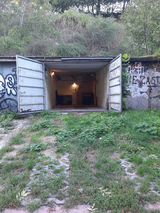 Garaż 300 m od Bramy Krakowskiej - Widok 2