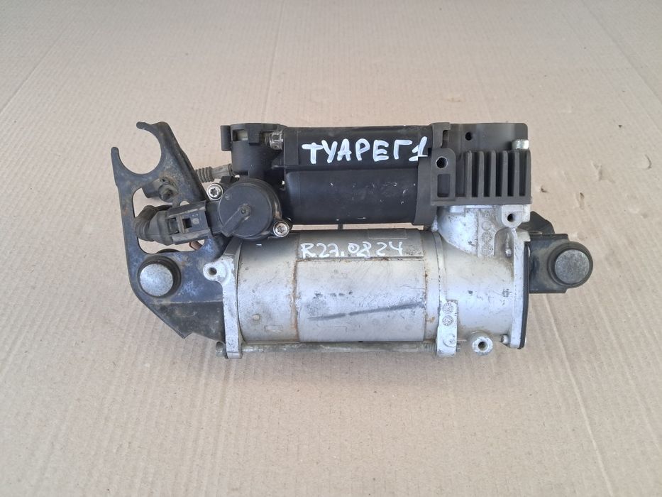 Пневмо компресор пневми Volkswagen Touareg 7L Туарег Таурег 1