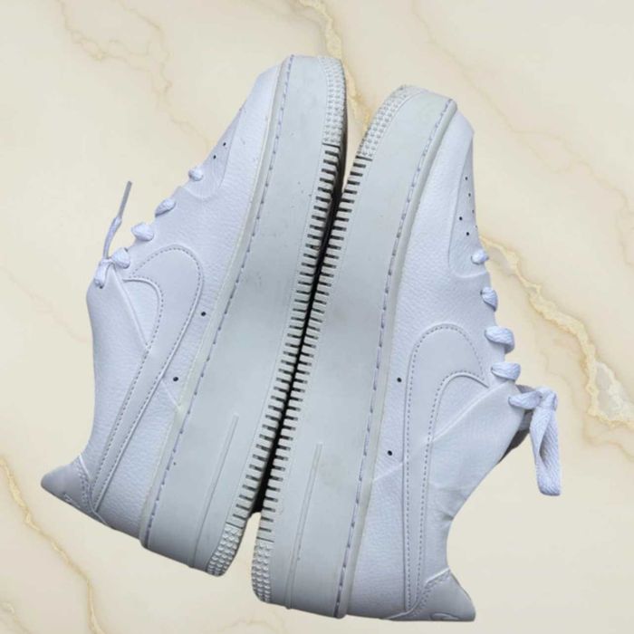Nike Air Force 1 Sage Low damskie białe sneakersy adidasy platforma AF1 campus back to school skóra