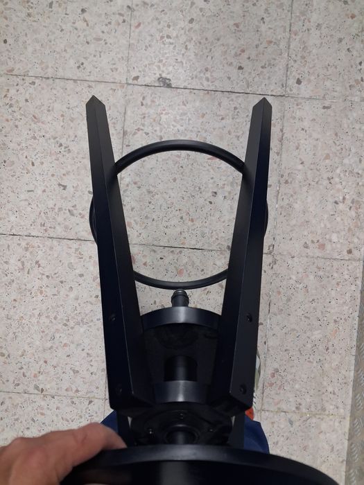 Cadeira IKEA altura ajustável - praticamente nova