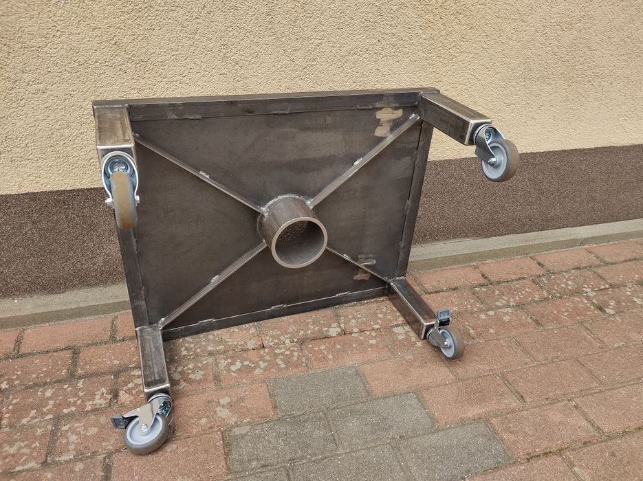 Podstawa do wędzarni