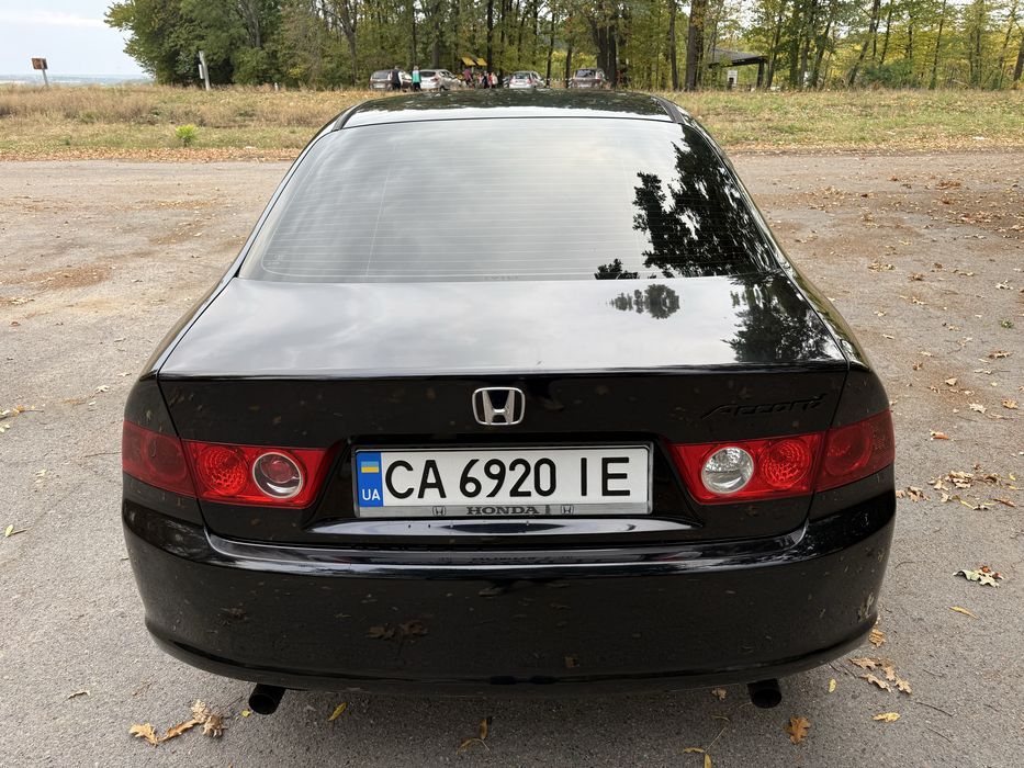 Honda Accord 2,4