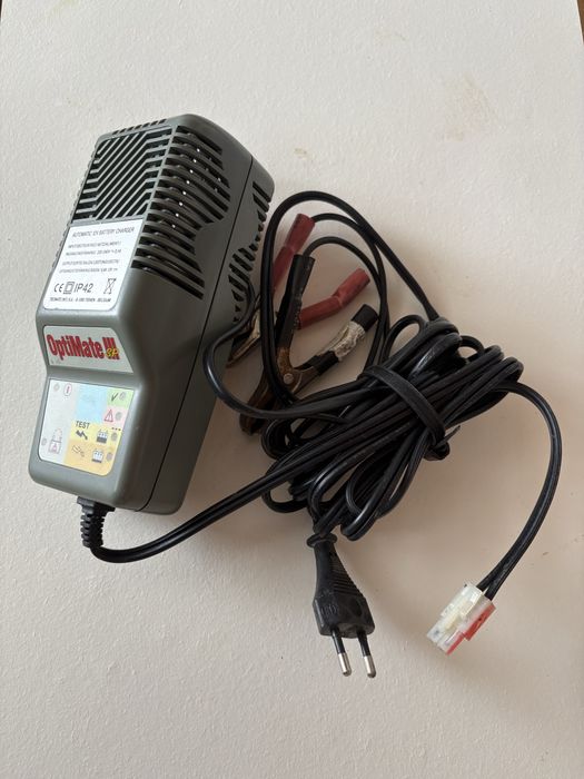 Carregador automático de bateria 12V OptiMate III SP (moto)