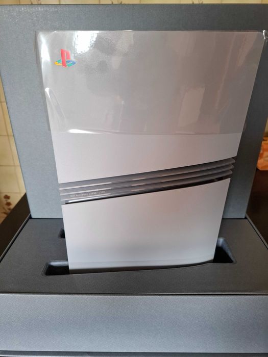 Playstation 5 pro edição 30 th aniversary