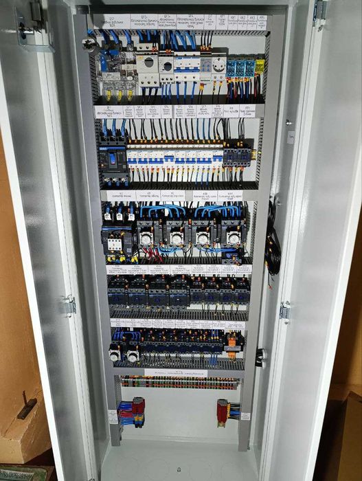 Виготовлення кранових шаф панелей керування вантажопідйомними кранами