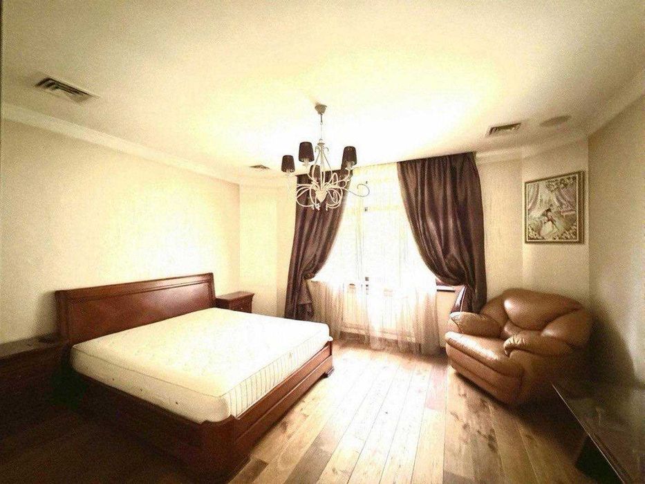 Продаж Будинку 450 м2 - 17 соток, Бассейн, Укриття, Ліс, с. Кременище, Лісники