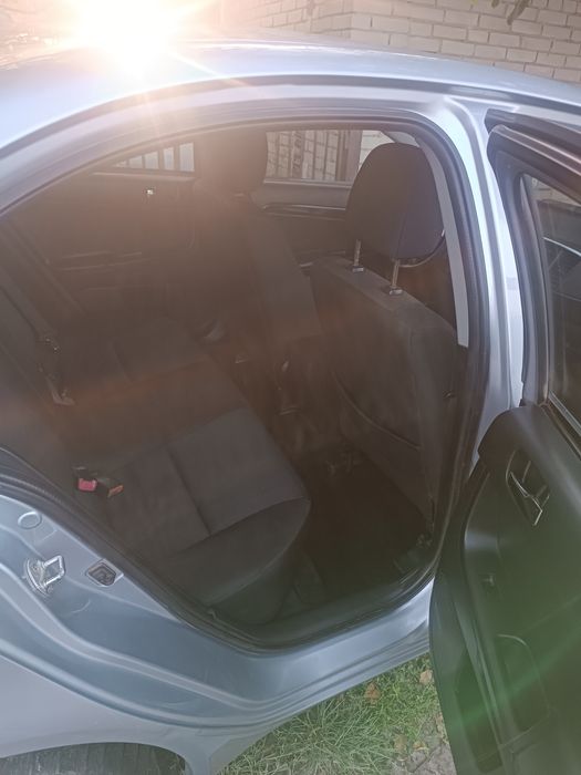 Продам власне авто з салону один власник