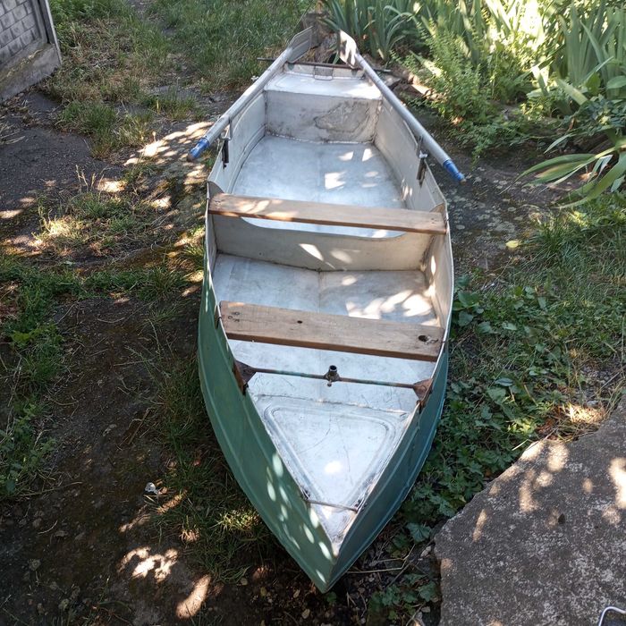 Лодка алюминиевая, двухместная (+)