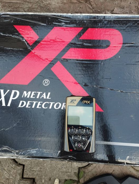 Металошукач Deus XP